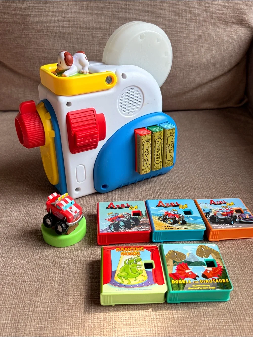Little Tikes Dream Machine Toy Projector Camera with Colorful Story Cartridges